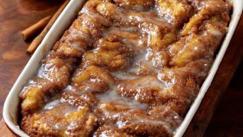 Apple Fritter Cake