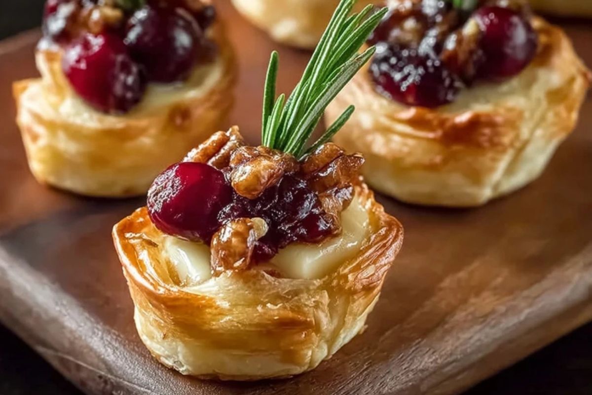 Cranberry Brie Bites