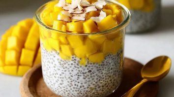 Mango Coconut Chia Pudding