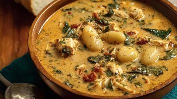 Marry Me Chicken Gnocchi Soup