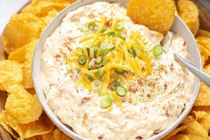 Quick and Easy Boat Dip