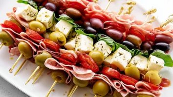 Antipasto Skewers Appetizer