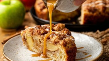 Apple Streusel Cake