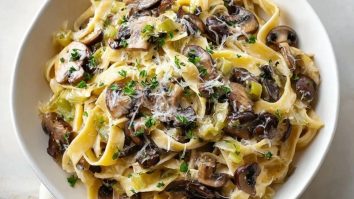 Caramelized Leek & Mushroom Gruyere Pasta