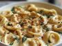 Creamy Crockpot Tortellini Alfredo