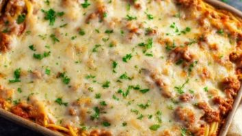 Easy Baked Spaghetti