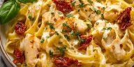 Fettuccine Alfredo with Chicken and Sundried Tomatoes