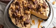 Simple No Bake Peanut Butter Pie