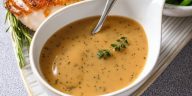 The Best Turkey Gravy Recipe