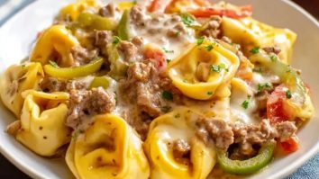 Crock Pot Cheesesteak Tortellini