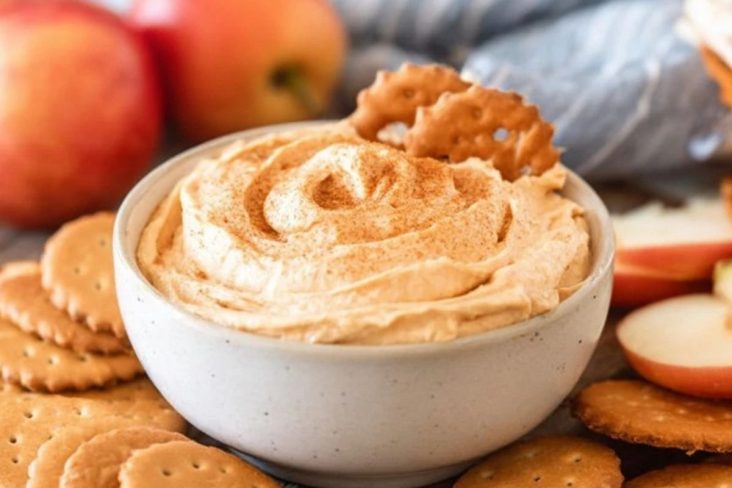 Dreamy Pumpkin Pie Dip