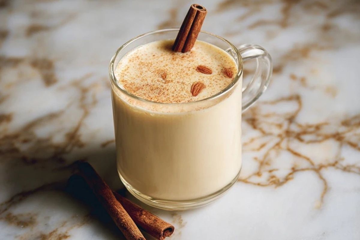 Vegan-Almond-Eggnog