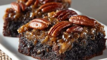 Easy Pecan Pie Brownies