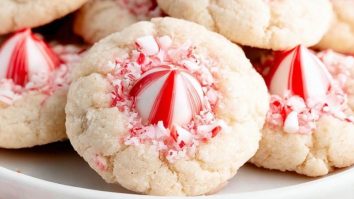 Peppermint Kiss Cookies