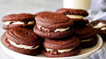 Chocolate Sandwich Cookies