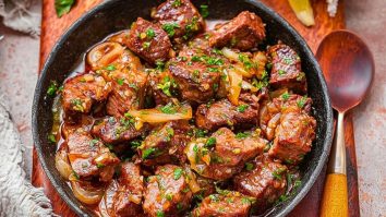 Garlic Butter Steak Bites