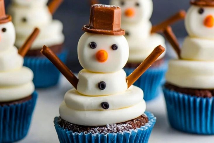 Snowman Cupcakes