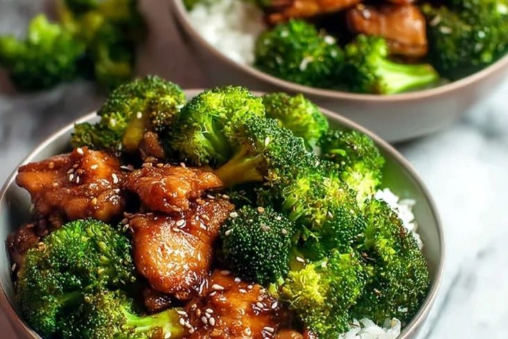 Crispy Chicken Thighs With Broccoli