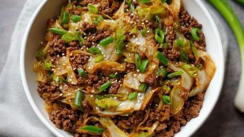 Low-Carb Mongolian Ground Beef & Cabbage