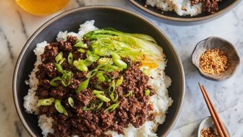 Quick and Easy Korean Ground Beef Bowl