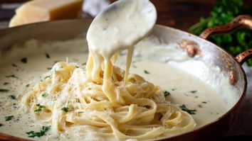 Rich and Creamy Homemade Alfredo Sauce