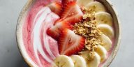 Strawberry Banana Smoothie Bowl