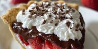 Chocolate Covered Strawberry Pie