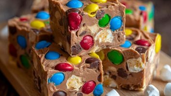 Chocolate Marshmallow M&M Fudge