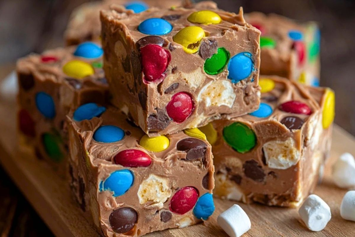 Chocolate Marshmallow M&M Fudge