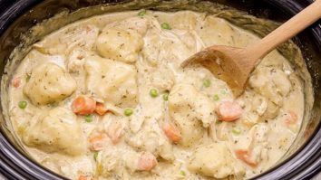 Crockpot Chicken and Dumplings