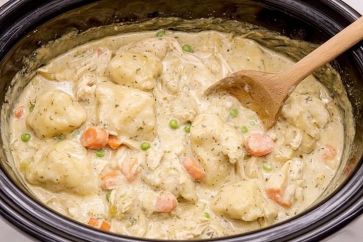 Crockpot Chicken and Dumplings