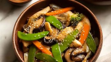 Moo Goo Gai Pan