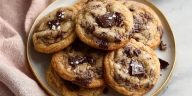 Mouthwatering Banana Bread Chocolate Chip Cookies
