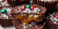 Christmas Chocolate Caramel Cups