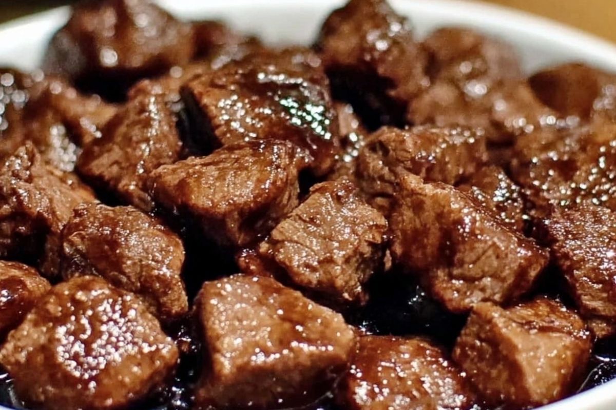 Delicious Crockpot Steak Bites