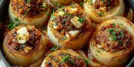 Greek Stuffed Onions